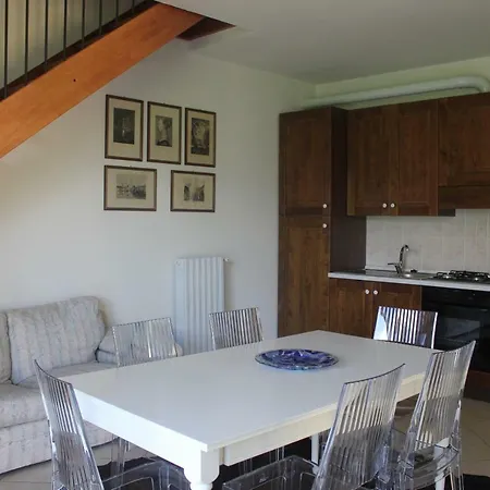 Apartman Vacanze D'iseo E Franciacorta 2 *