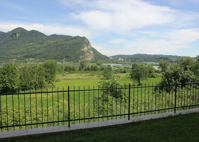 Vacanze D'iseo E Franciacorta 2 *